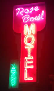 rose bowl motel sign
